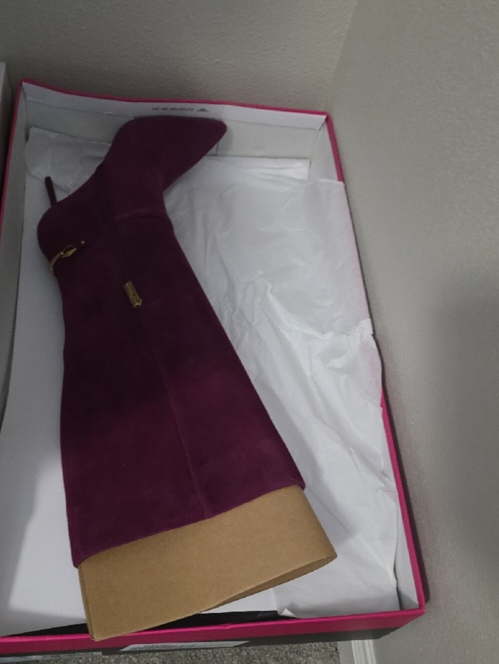 Vince Camuto Burgundy Suede Knee-High Pointed-Toe Stiletto Boot Size 7.5 M - Picture 8 of 10